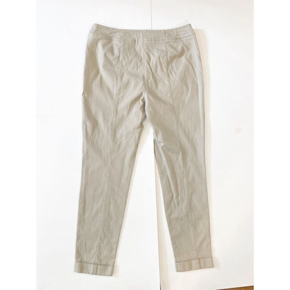 Burberry Equestrian style Pant Size 10 Khaki Flat front - Picture 2 of 5
